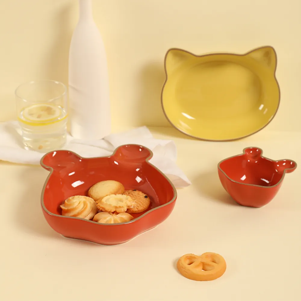 Animal-Shaped Plates