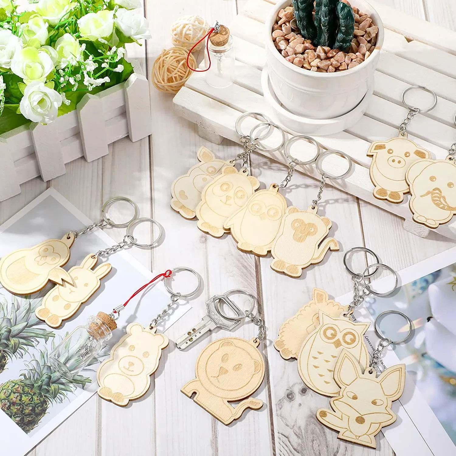 Cliths 13 Pieces Animal Wooden Keychain Blanks Unfinished Wooden Slices Cutouts Ornaments Keychains