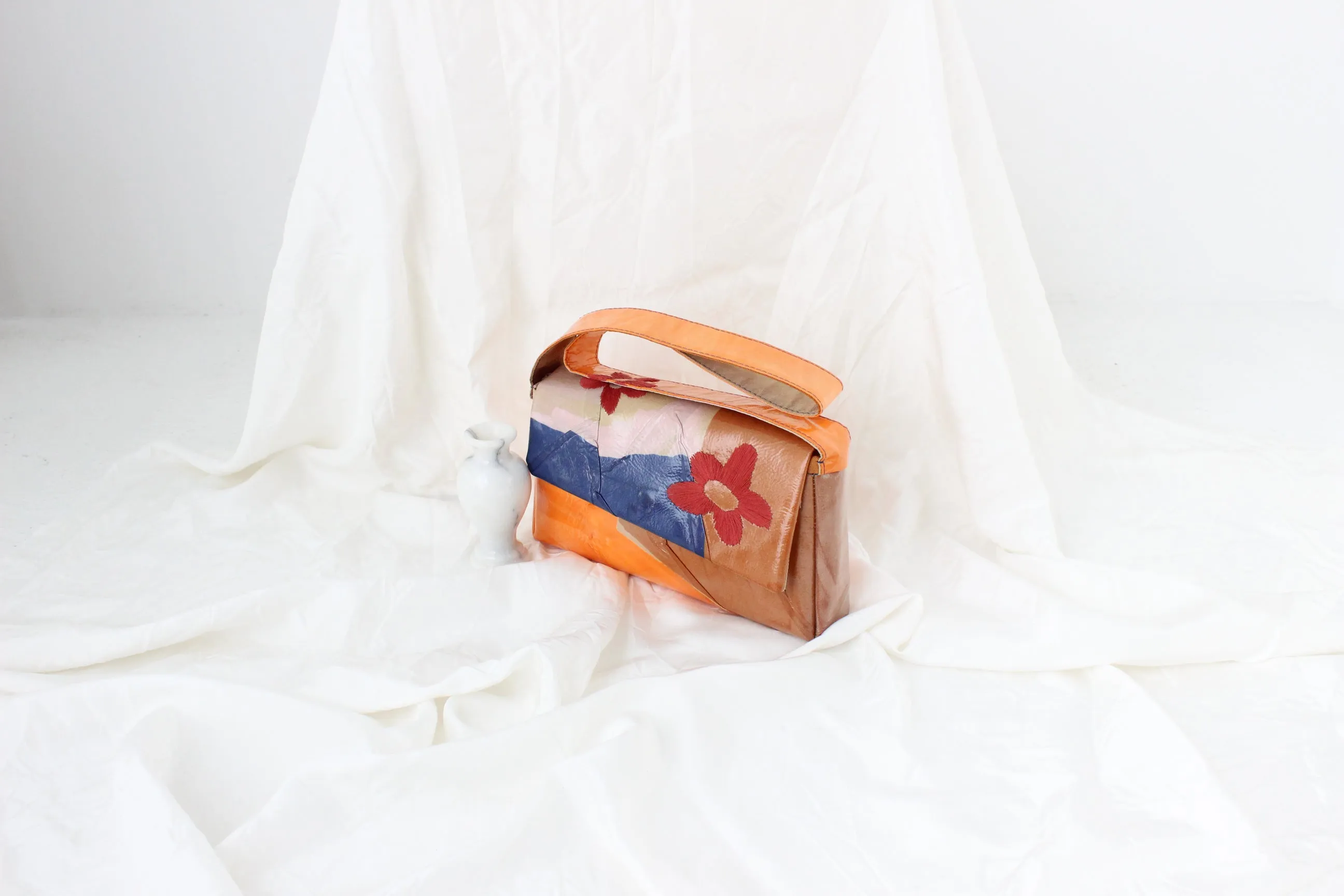 Lid Bag - The Jug [w/ Embroidery]