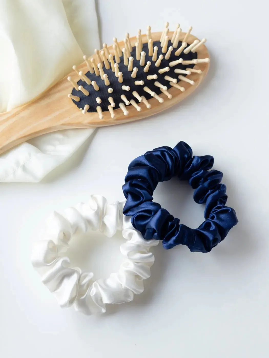 Mulberry Silk Classic Scrunchie Set in Pink Blush/Silver Grey